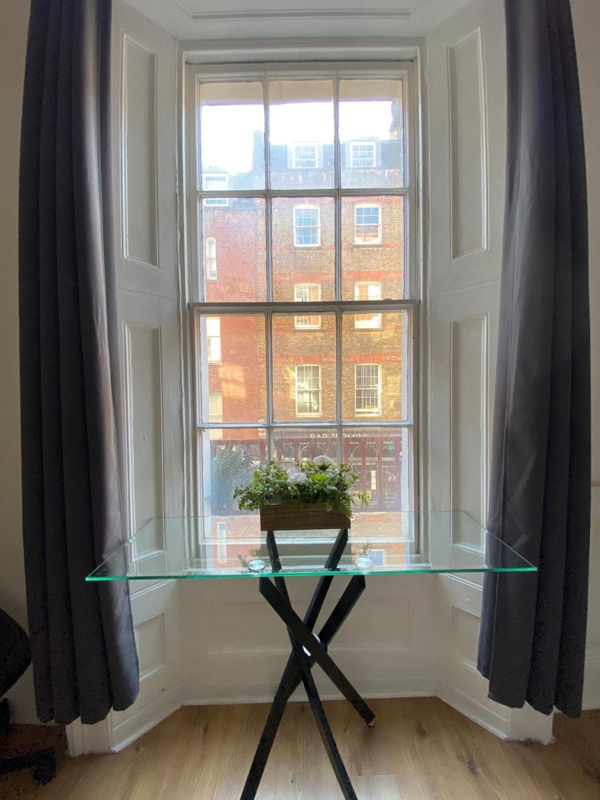Stay In The Heart Of Soho 런던 외부 사진