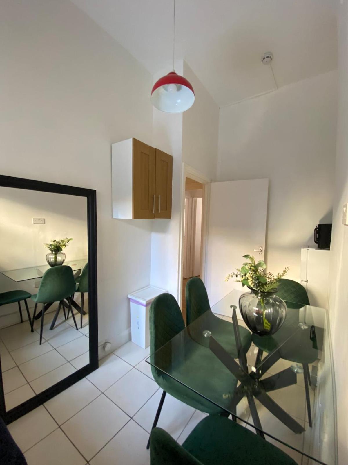 Stay In The Heart Of Soho 런던 외부 사진